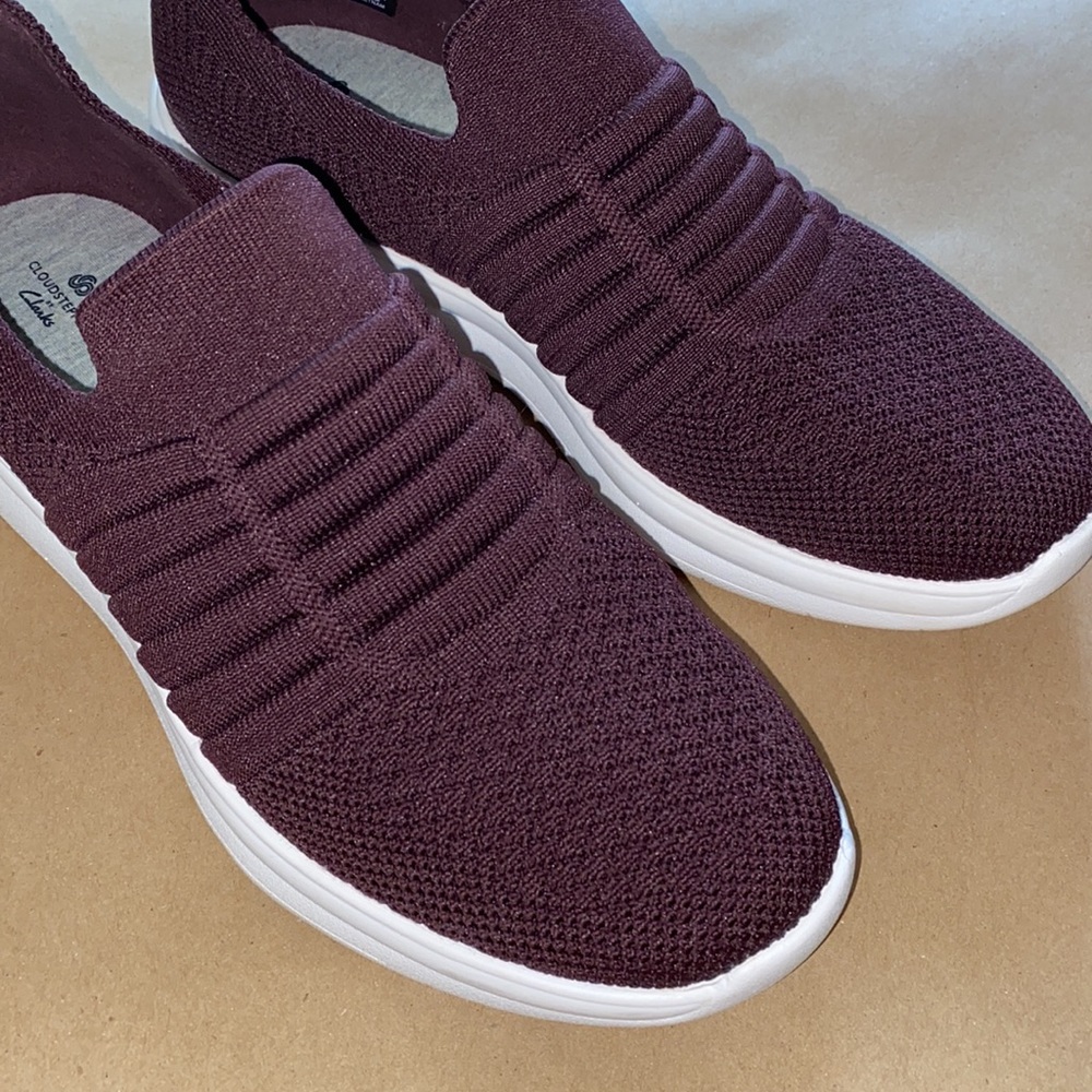 Clarks Cloudsteppers $14